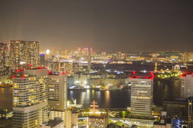 Şehir, Ufuk Çizgisi, Gece, arka planda