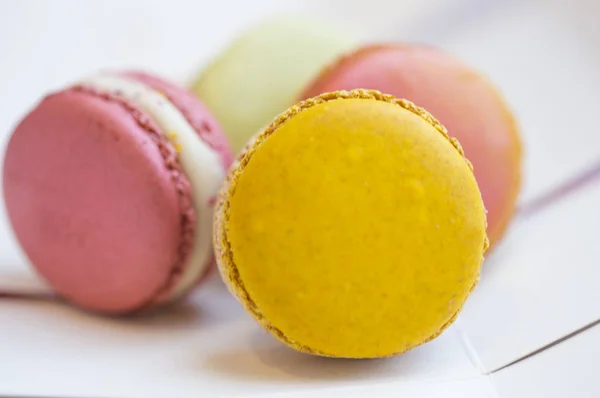 Quatro Macaroons Franceses Coloridos — Fotografia de Stock