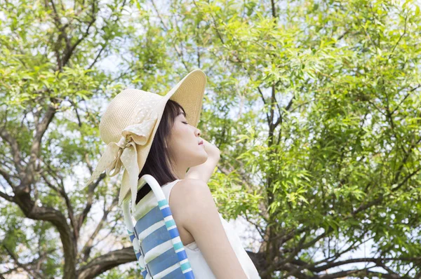 Young Asian Woman Wearing White Dress Sitting Bench Having Sun — Stock Photo, Image