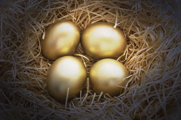 Gold Eggs Background Close — Stock Photo, Image