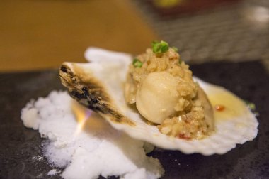 Tarak, Arka planda deniz ürünleri, yakın