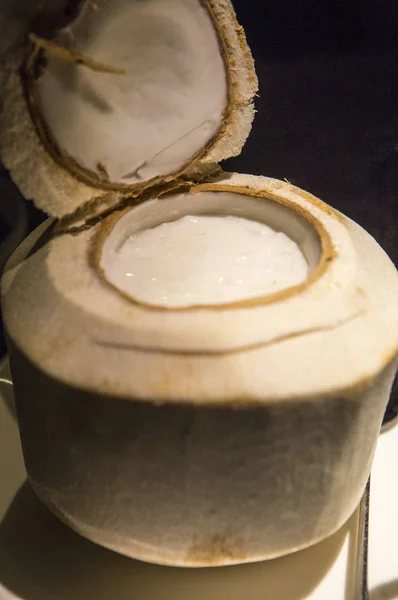 Coconut Milk Fruit Closeup — Zdjęcie stockowe