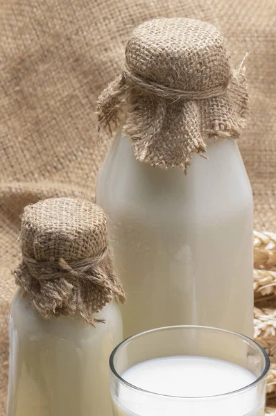 arka planda taze Süt, yakın