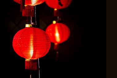 Arka plan için Çin yeni yıl kırmızı fenerler. 