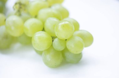arka planda taze Yeşil üzüm 