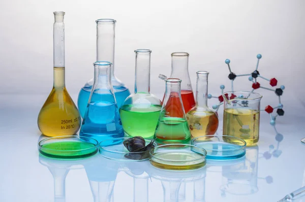 Verrerie Laboratoire Verre Médical Flasks Laboratory Diagnostics — Photo