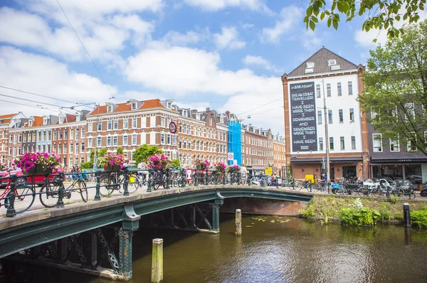 Типові Будиночки Амстердамі Нідерланди — стокове фото