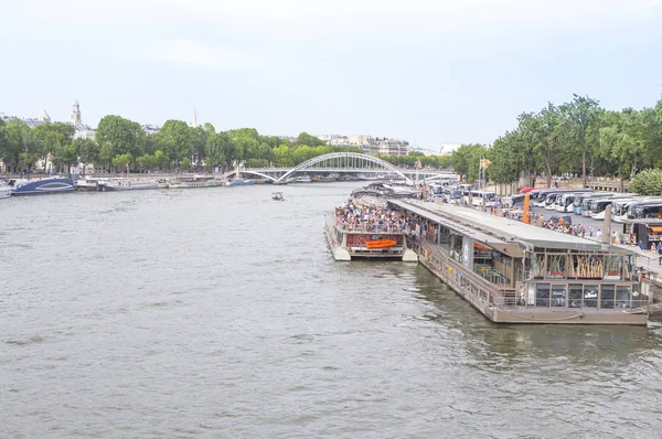 Aerial View Boats Paris River Bank — 图库照片