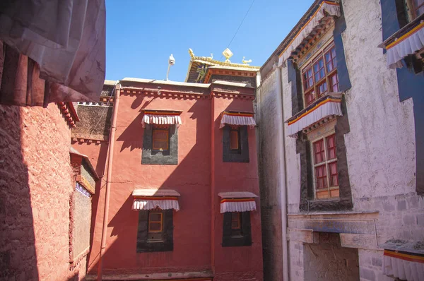 View Old Houses City Sunny Day — Stock Photo, Image