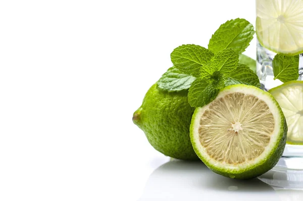 Lemonade Fresh Mint Ice White Background — 图库照片