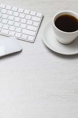 Kahve fincanı ve latte sanat.