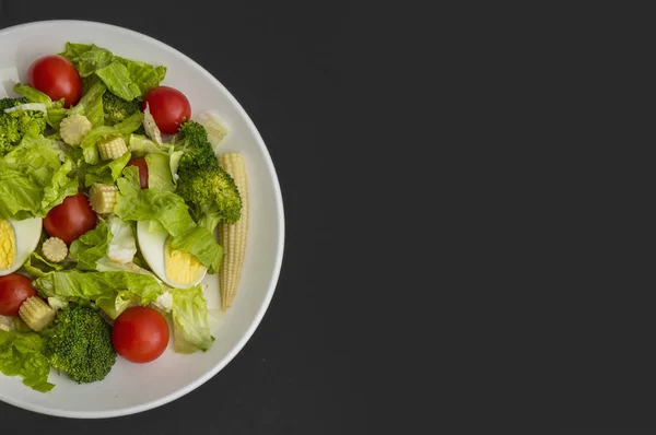 Salade Met Eieren Groenten — Stockfoto
