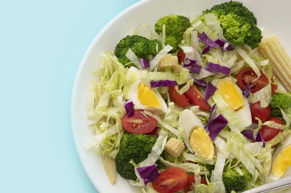 Salade Met Eieren Groenten — Stockfoto