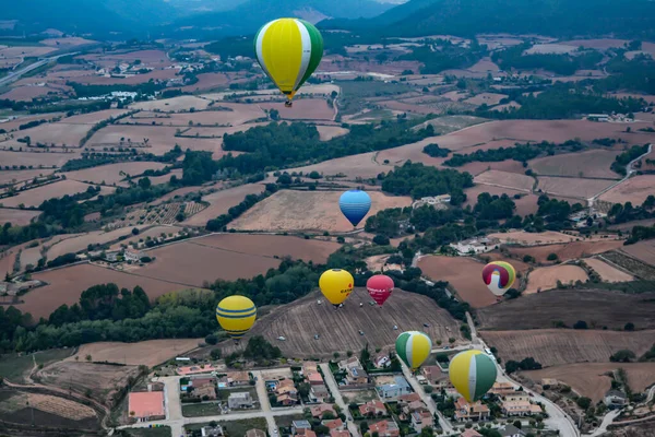 Barselona, İspanya 'da sıcak hava balonu.