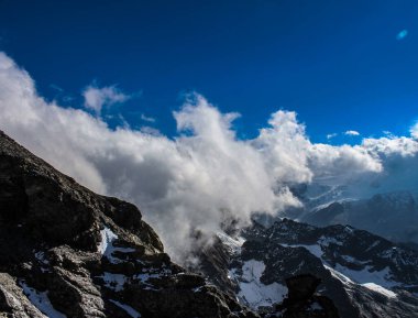 Titlis Dağı 'nın güzel manzarası, İsviçre.