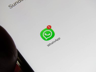 Cep telefonunda Whatsapp ya da simge.