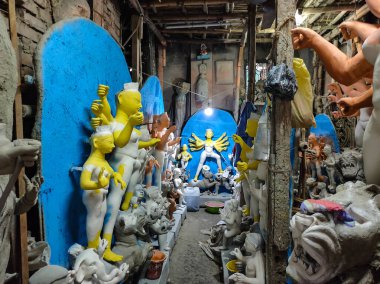 İşlem ya da yarı bitmiş yapıda Maa durga idol.