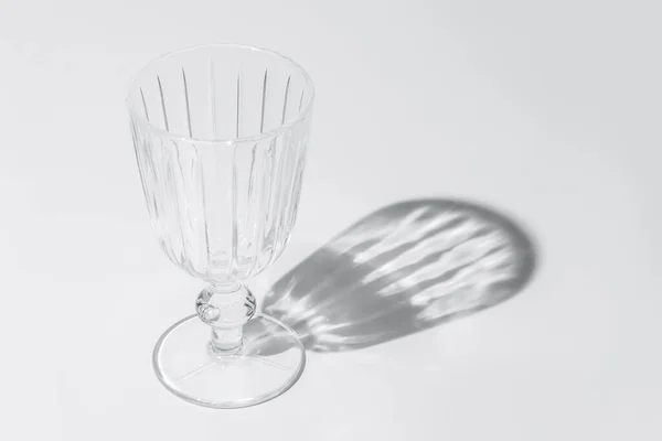 Одна Склянка Білому Тлі — стокове фото