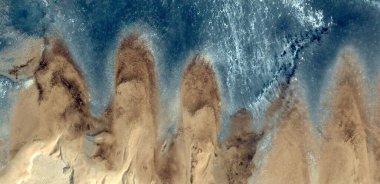 Kutsal şirket, Afrika çöllerinin havadan soyut fotoğrafçılığı, çöl manzaralarının havadan görünüşü, türü: soyut doğalcılıktan mecazi ve çağdaş fotoğrafa kadar 