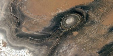 Kasırganın gözü, Afrika çöllerinin havadan çekilmiş soyut fotoğrafları, çöl manzaralarının havadan görünüşü, türü: Soyut doğalcılık, soyut, mecazi, çağdaş fotoğraftan 