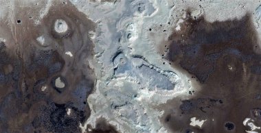 Dünya metastazı, siyah altın, kirli çöl kumu, Pollock 'a övgü, Afrika çöllerinin havadan soyut fotoğrafları, hava görüşü, soyut dışavurumculuk, çağdaş sanat, 
