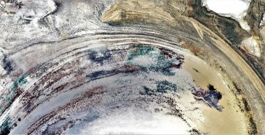 hasta gökkuşağı, Afrika çöllerinin havadan soyut fotoğrafları, çöl manzaralarının havadan görünüşü, Tür: Soyut doğalcılık, mecazi, çağdaş fotoğrafa 