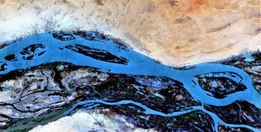 sıvı gökyüzü, Afrika çöllerinin havadan soyut fotoğraflanması, çöl manzaralarının havadan görünüşü, Tür: Soyut doğalcılık, mecazi, çağdaş fotoğrafa 