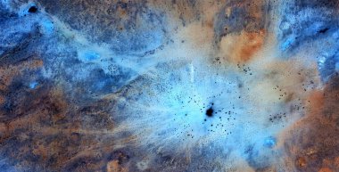 Kara delik, Afrika çöllerinin gökyüzünden soyut fotoğraflanması, çöl manzaralarının havadan görünümü, Tür: Soyut doğalcılık, mecazi, çağdaş fotoğrafa kadar 