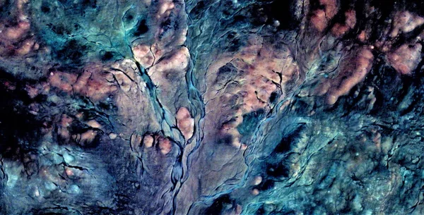 war paintings, abstract photography of the deserts of Africa from the air, aerial view of desert landscapes, Genre: Abstract Naturalism, from the abstract to the figurative, contemporary photo