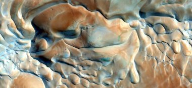 Rüzgâr çömlekleri, Afrika çöllerinin havadan çekilmiş soyut fotoğrafları, çöl manzaralarının havadan görünüşü, Tür: Soyut doğalcılık, mecazi, çağdaş fotoğrafa kadar 