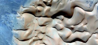 Rüzgâr çömlekleri, Afrika çöllerinin havadan çekilmiş soyut fotoğrafları, çöl manzaralarının havadan görünüşü, Tür: Soyut doğalcılık, mecazi, çağdaş fotoğrafa kadar 