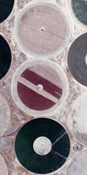 Сила Ветра Фермы Человеческих Культур Пустыне Дань Поллоку Вертикальная Абстрактная — стоковое фото
