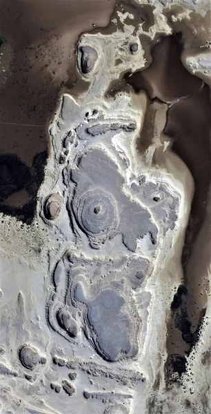 Земной Метастаз Черное Золото Загрязненный Пустынный Песок Дань Поллоку Вертикальная — стоковое фото
