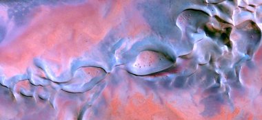 kilauea peyzajı, Afrika çöllerinin havadan soyut fotoğrafları, stok fotoğrafı, Tür: Soyut doğalcılık, mecazdan mecazi resme kadar,