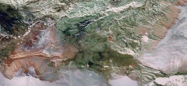 Kilauea manzarası, Afrika çöllerinin havadan soyut fotoğrafları. Çöl manzaralarının hava görüntüsü, Tür: Soyut doğalcılık, soyut, mecazi, çağdaş fotoğraf sanatı, stok fotoğrafı