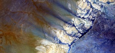 Rüzgâr, Afrika çöllerinin soyut fotoğrafçılığı. Çöl manzaralarının havadan görünüşü, Tür: Soyut doğalcılık, mecazi ve çağdaş fotoğraftan