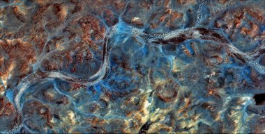 Yıldızsal nehirler, Afrika çöllerinin havadan çekilmiş soyut fotoğrafları, çöl manzaralarının havadan görünüşü, Tür: Soyut doğalcılık, mecazi, çağdaş fotoğraflara kadar,,