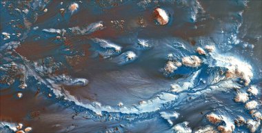 , Afrika çöllerinin havadan soyut fotoğrafçılığı, çöl manzaralarının havadan bakışı, Tür: Soyut doğalcılık, mecazi, çağdaş fotoğraf, stok fotoğrafı,