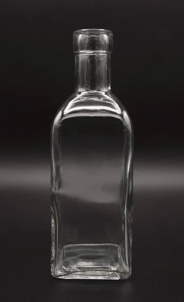 オイル アルコール ガラス容器 ミニチュア 長方形のボディ 標準的な首 厚い口 ハンドルなし — ストック写真