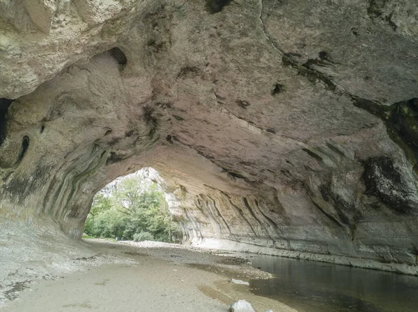 Puente Piedra Natural Realizado Por Río Localidad Puentedey Comarca Las —  Fotos de Stock