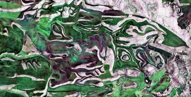 İspanya topraklarının havadan görünüşü, havadan görünüşü, çalışma kamplarının tasviri, soyut sanat eserleri.,