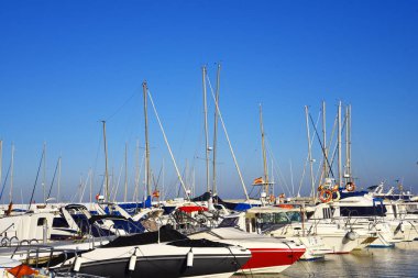 Fuengirola 20 Şubat 2018.The Marina ve bağlantı noktası Fuengirola Costa del Sol Güney İspanya üzerinde