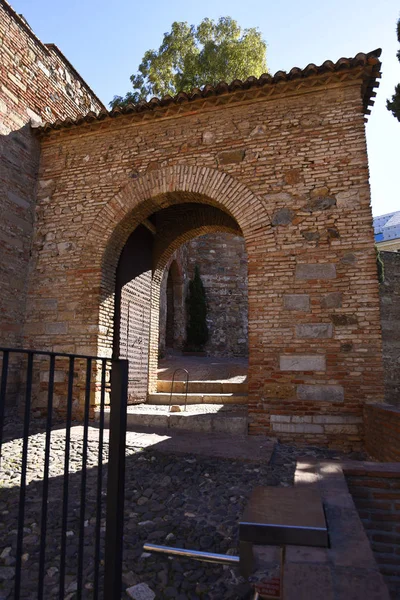 Alcazaba Saray sur Malaga, İspanya olduğunu. Bu 11 yüzyılın başlarında Mağribi Hammudid Hanedanı tarafından yaptırılmıştır.