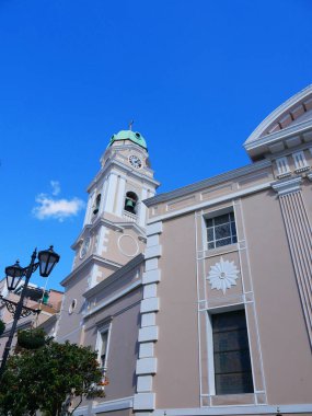 Gibraltar 22 Şubat 2018, Cebelitarık Rock tarihinde Katolik Katedrali. Gibraltar İber Yarımadası manzaralı Cebelitarık Boğazı en güney ucu yer alan İngiliz denizaşırı toprağı olduğunu