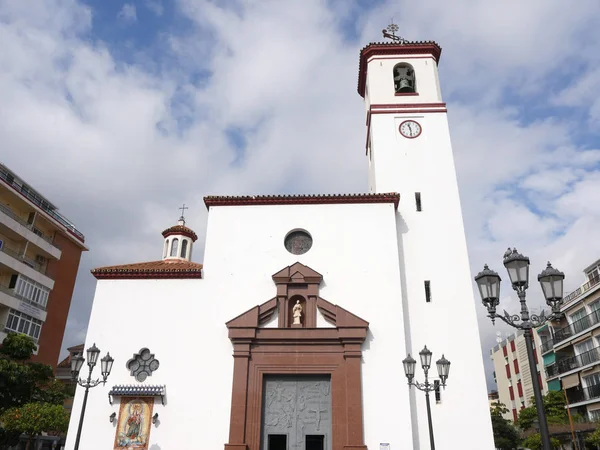 Fuengirola Lutego 2019 Kościół Parafialny Mieście Fuengirola Wybrzeżu Costa Del — Zdjęcie stockowe