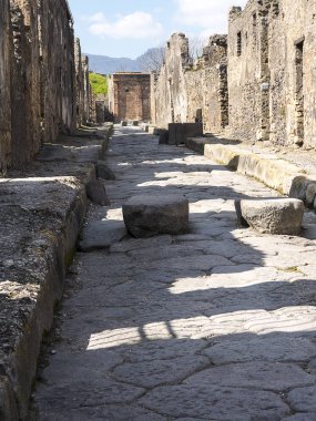Bir kez gömülü Roma şehir, Pompeii güneyinde Napoli Vezüv Ayrıca İtalya Napoli yakınındaki gölgesi altında yer tümleştirilmesidir ile döşeli cadde