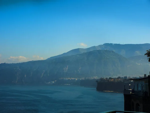 Scogliere Sorrento Che Una Piccola Città Campania Italia Tratta Una — Foto Stock