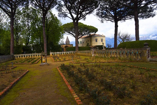 Ravello Jest Wysoko Nad Wybrzeże Amalfi Południowych Włoszech Jest Miasto — Zdjęcie stockowe