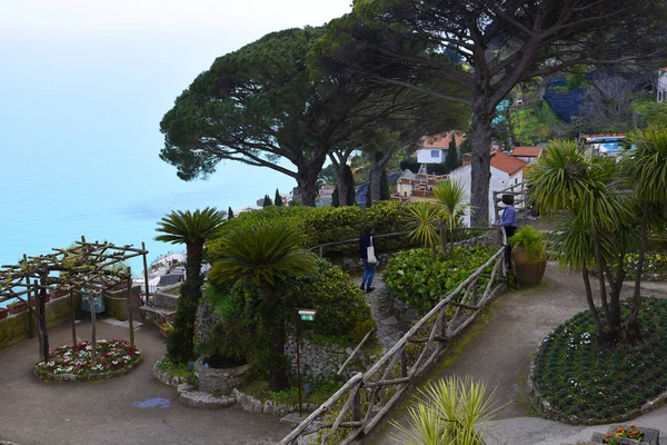 Villa Rufolo Ravello Oferuje Fantastyczne Widoki Wybrzeże Amalfi Ogrodów Tarasów — Zdjęcie stockowe