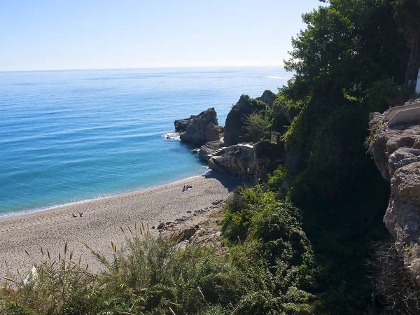 Een Van Zeven Stranden Het Resort Stad Nerja Oostelijke Costa — Stockfoto